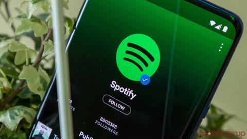 la base de usuarios de spotify crece hasta los 515 millones de oyentes, pero sigue perdiendo dinero