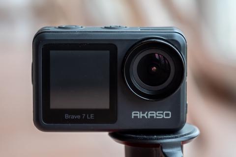 akaso brave 7 le