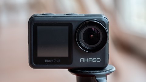 akaso brave 7 le featured
