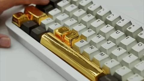 una empresa de cámaras recompensa a los mejores empleados con teclas de teclado de oro macizo de hasta 39 mill euros