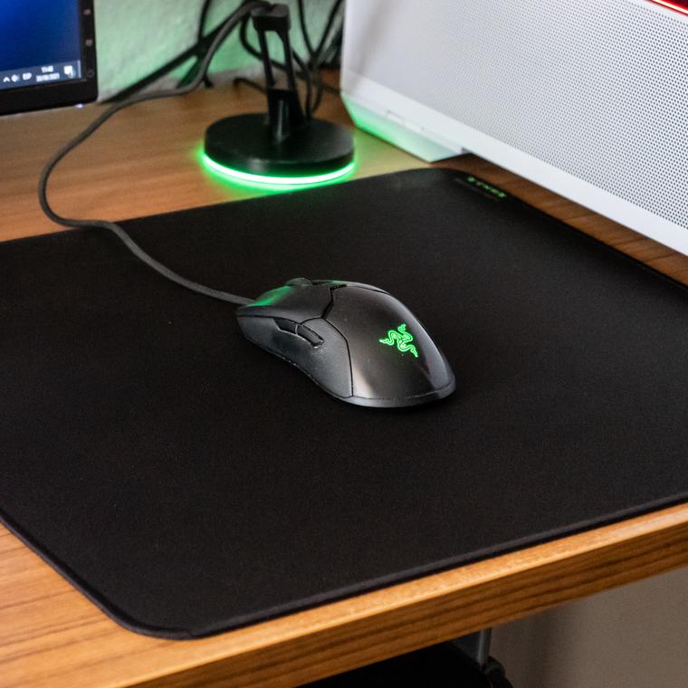 razer strider