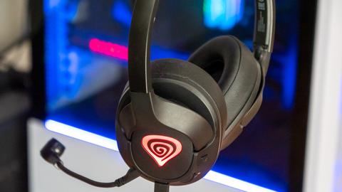 review en español de los auriculares genesis radon 800