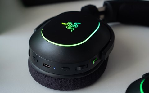 razer barracuda x chroma botones