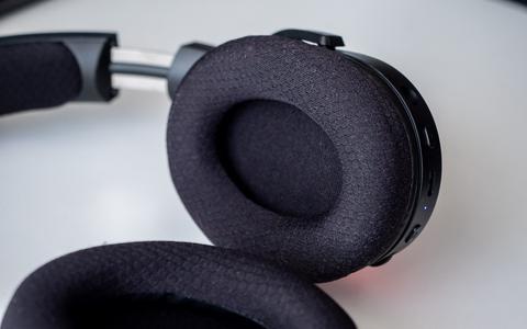 razer barracuda x chroma copas