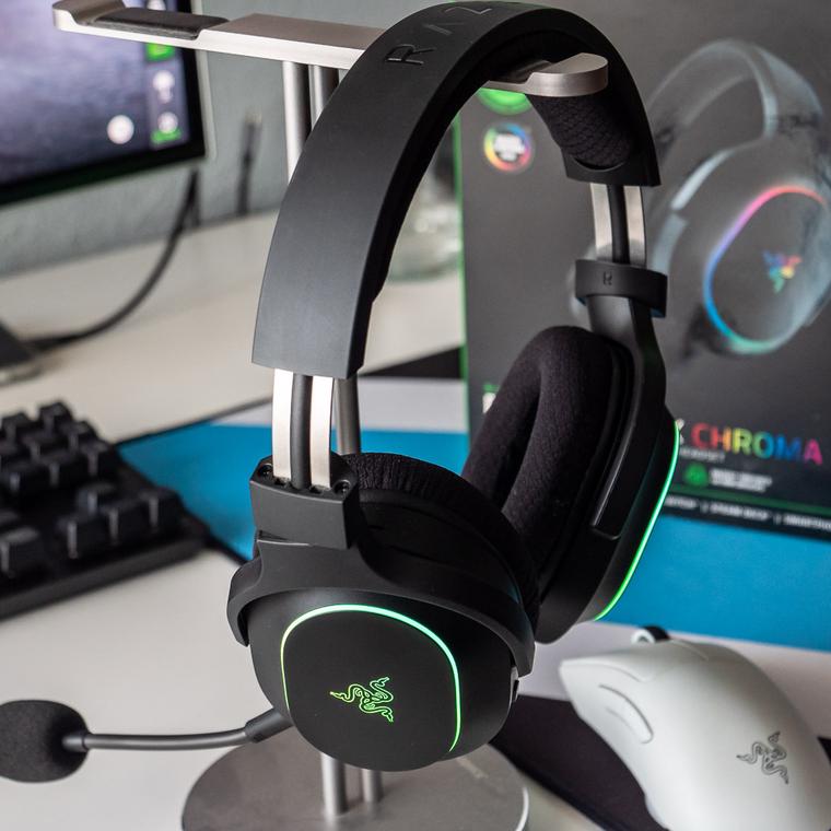 razer barracuda x chroma