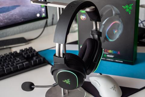 razer barracuda x chroma