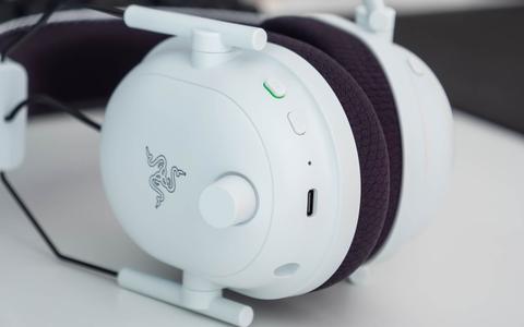 razer blackshark v2 pro 2023 botones copa izquierda