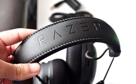 razer blackshark v3 pro diadema