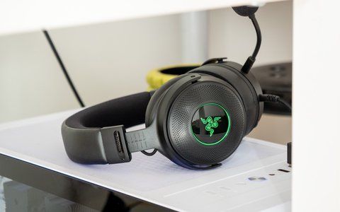 razer kraken v3 detalle auriculares
