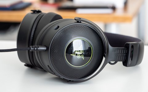 razer kraken v3 iluminacion