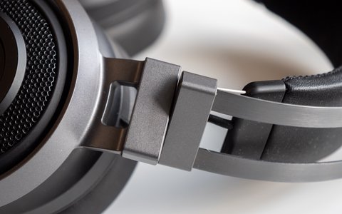 razer nari ultimate ergonomia
