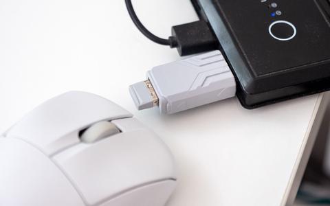 asus rog keris ii ace adaptador booster