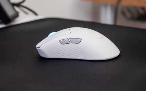 asus rog keris ii ace botones laterales