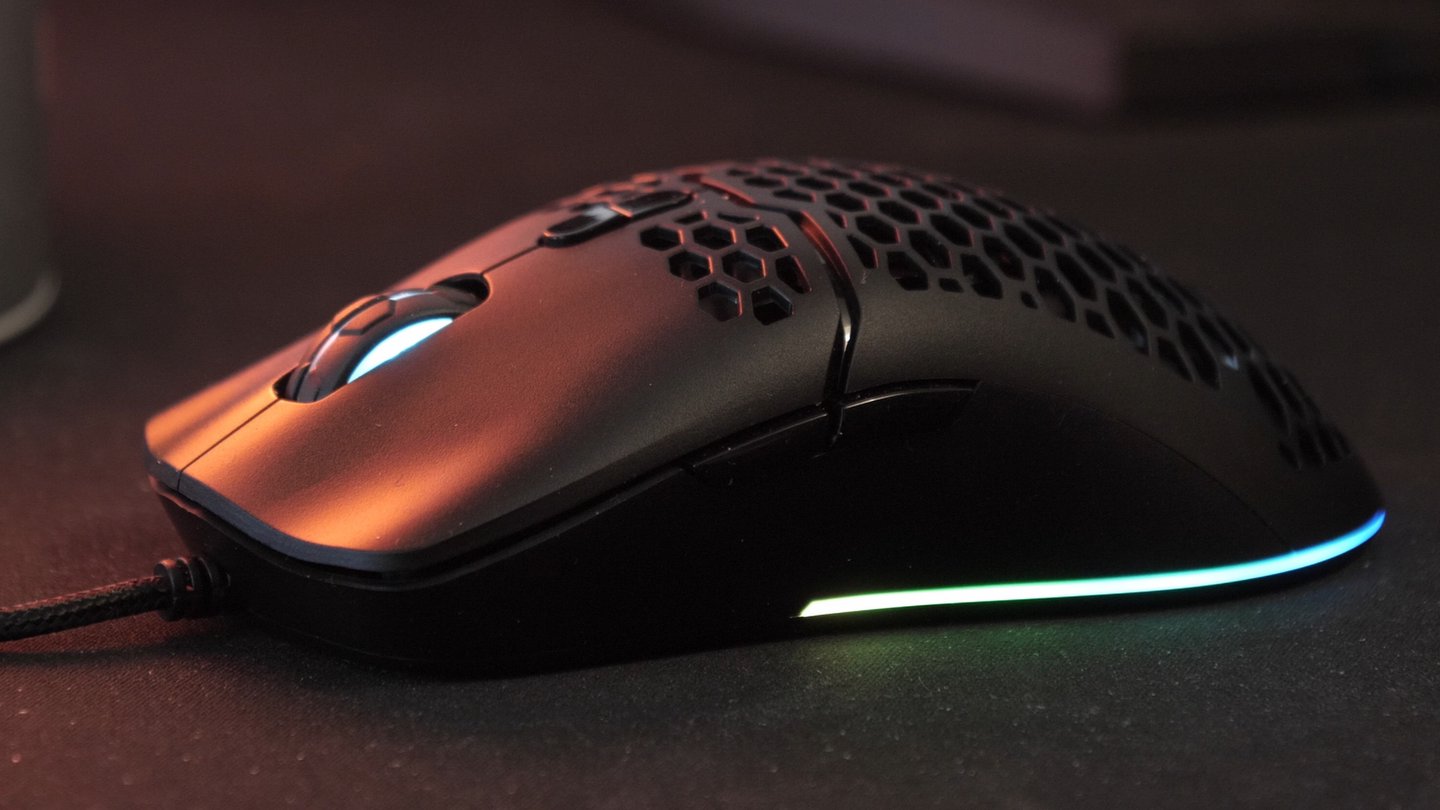 delux m700