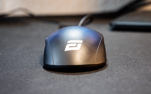 endgame gear xm1 forma posterior