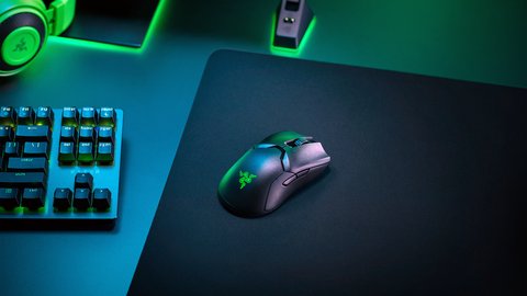 razer presenta el viper ultimate un ratón ligero e inalámbrico para gamers