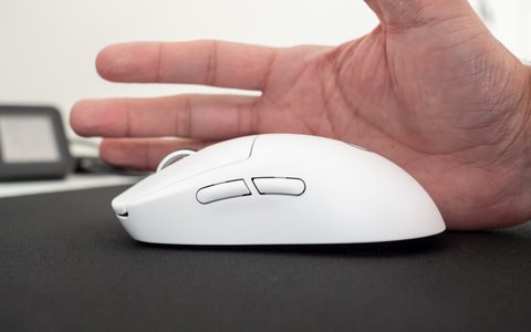 logitech g pro x superlight dimensiones