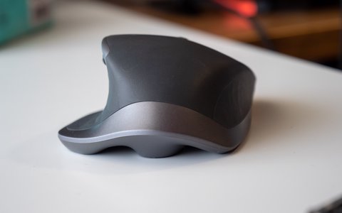 logitech mx master 2s trasera