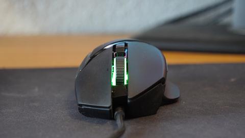razer basilisk v2 forma botones
