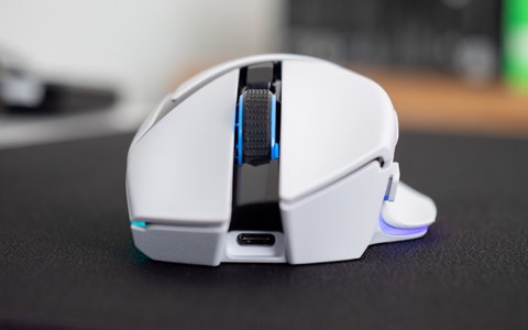 razer basilisk v3 pro frontal