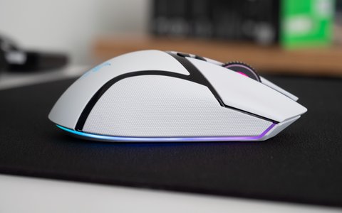 razer basilisk v3 pro lateral derecho