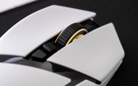 razer basilisk v3 pro scroll