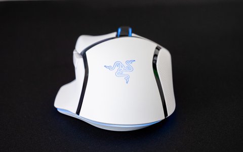 razer basilisk v3 pro trasera