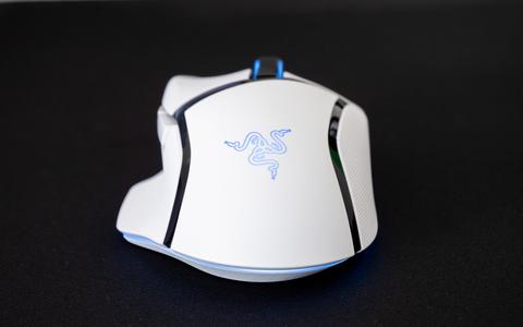 razer basilisk v3 pro trasera