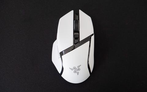 razer basilisk v3 pro vertical