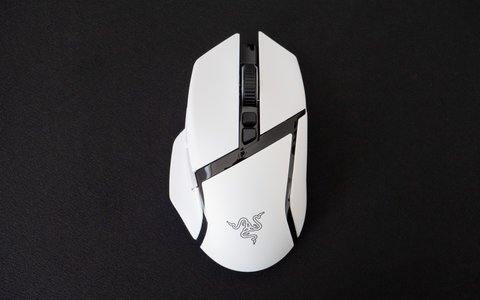razer basilisk v3 pro vertical