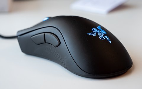 razer deathadder v2 botones laterales