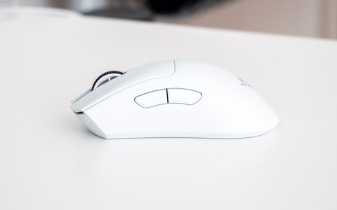 razer deathadder v3 pro lateral