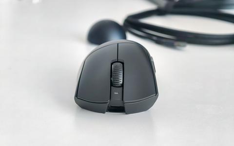 razer deathadder v4 pro frontal