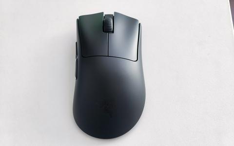razer deathadder v4 pro superior