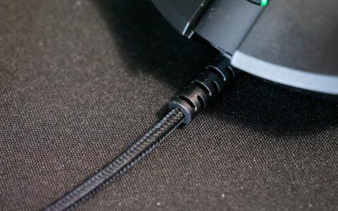 razer mamba wireless detalle cable