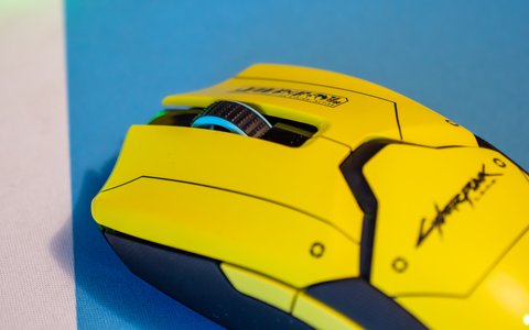 razer viper ultimate edicion cyberpunk 2077 botones