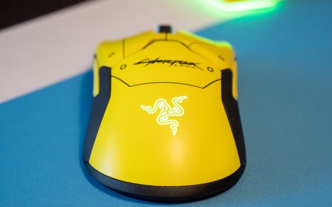 razer viper ultimate edicion cyberpunk 2077 forma