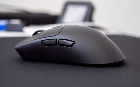 razer viper v3 hyperspeed botones laterales