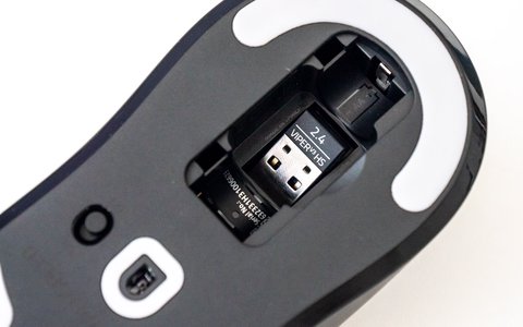 razer viper v3 hyperspeed espacio dongle