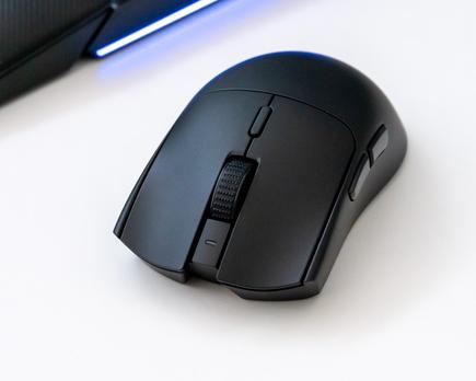 probamos el nuevo ratón de razer, el viper v3 hyper speed con 280h de autonomía
