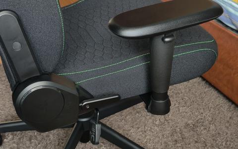 razer iskur v2 x detalle lateral