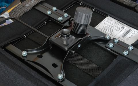 razer iskur v2 x montaje