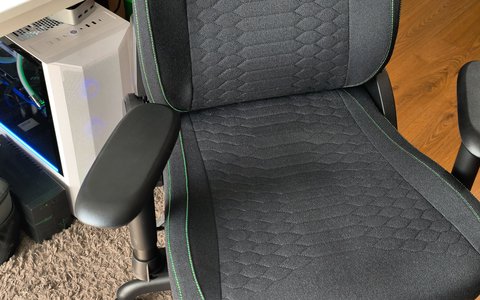 razer iskur v2 x problema reposabrazos