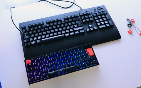 ducky one 2 mini rgb dimensiones