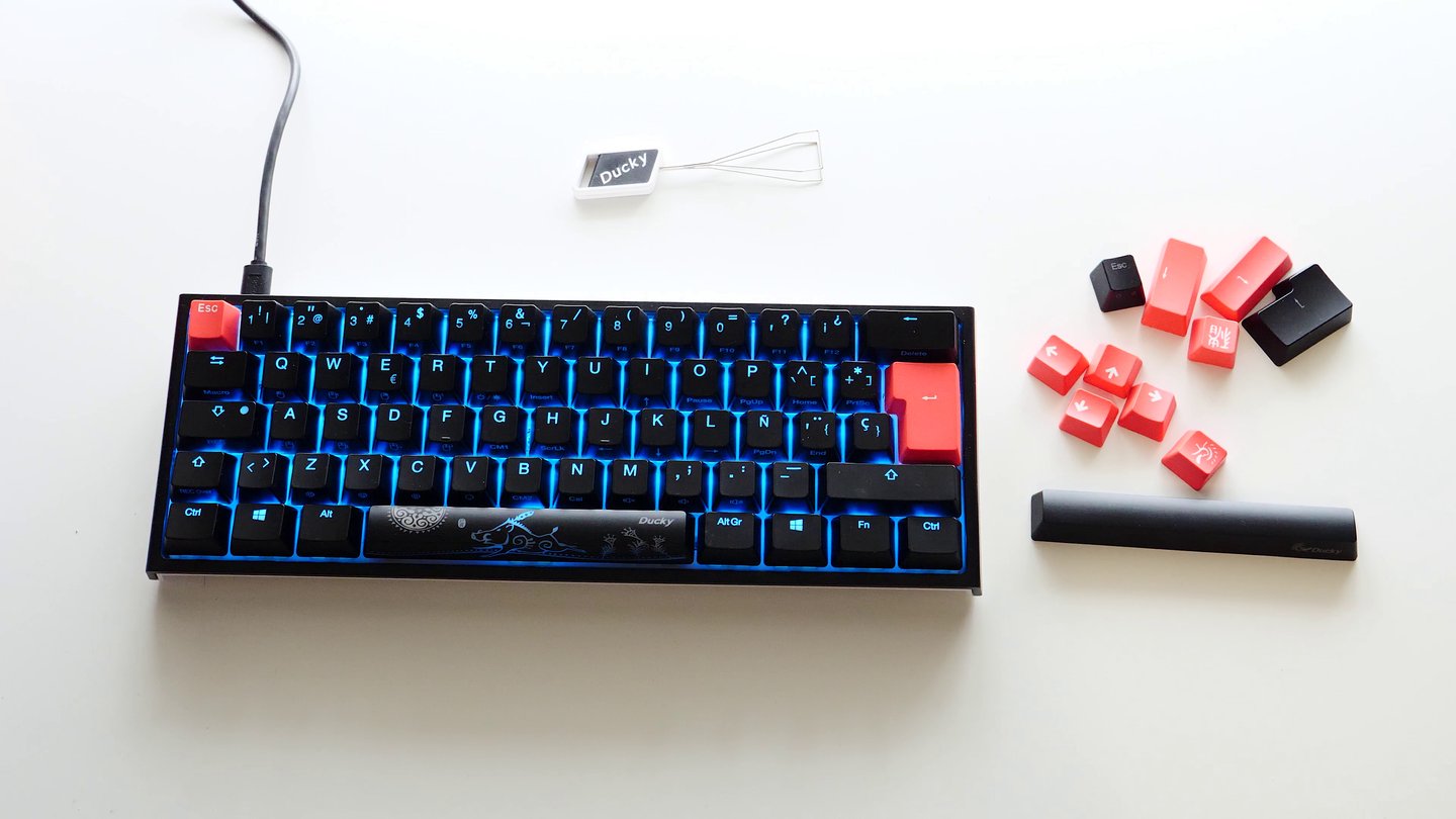 ducky one 2 mini rgb
