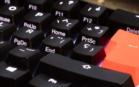ducky one 2 mini rgb leyenda frontal