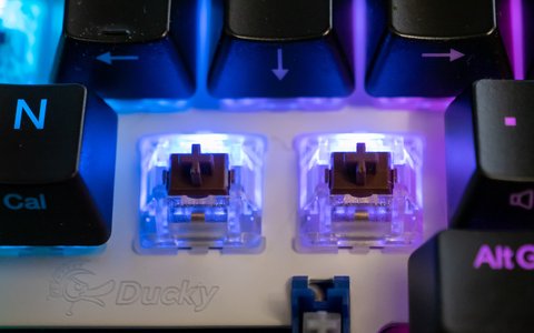 ducky one 2 mini rgb switches cherry mx rgb