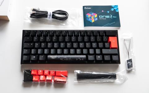 ducky one 2 mini rgb unbox
