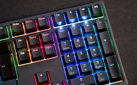 ducky one 2 rgb leds