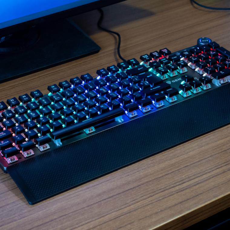 genesis thor 400 rgb